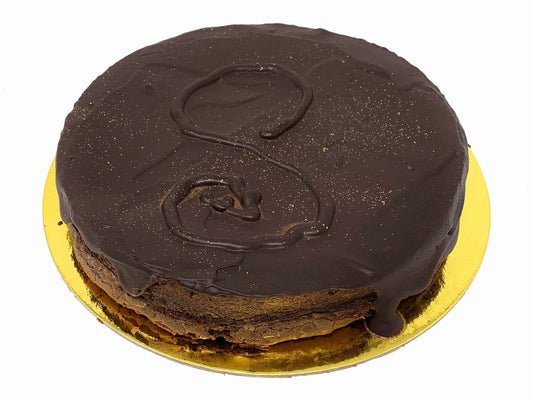 Sacher Cake 8" (Pick-up only)